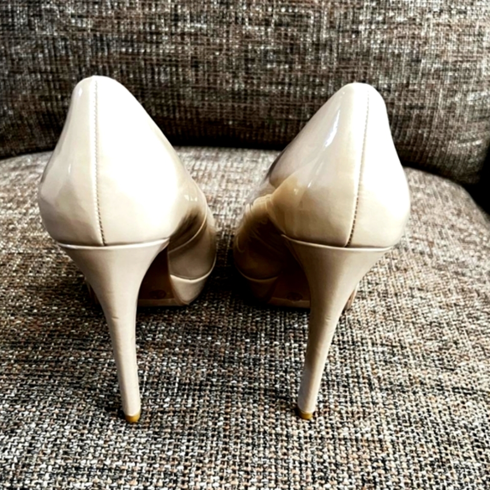 Chinese Laundry Nude Patent Peep-Toe Heels - Glossy Neutral Pumps - Picture 5 of 12
